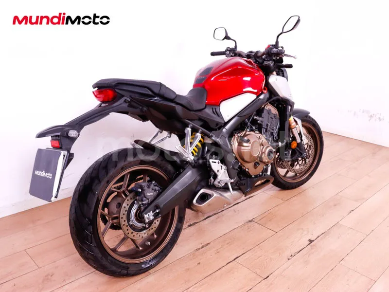 Honda CB650R - Vista 3
