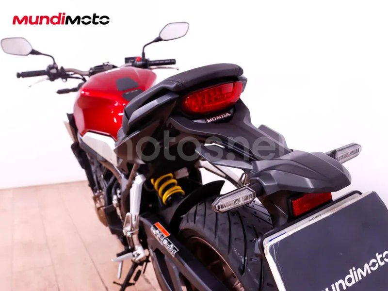 Honda CB650R - Vista 9