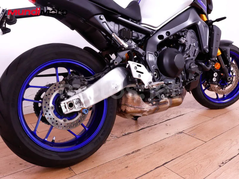 Yamaha MT-09 - Vista 4