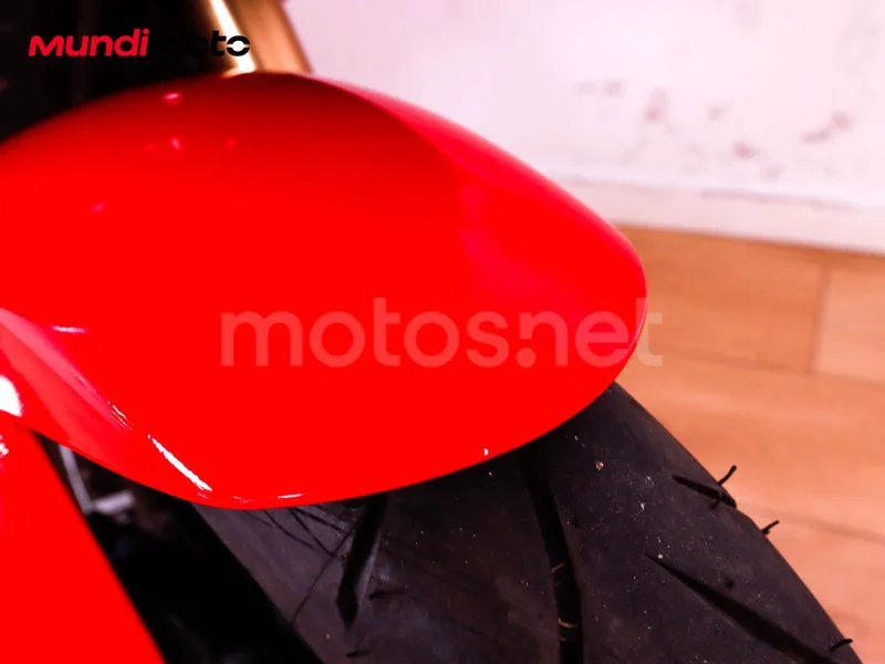 Honda CBR500R - Vista 13