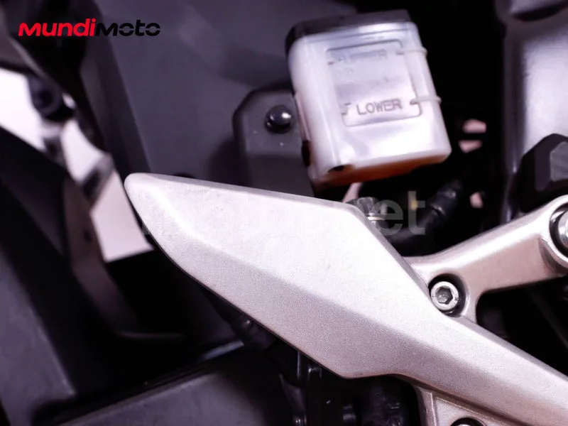 Honda CBR500R - Vista 15