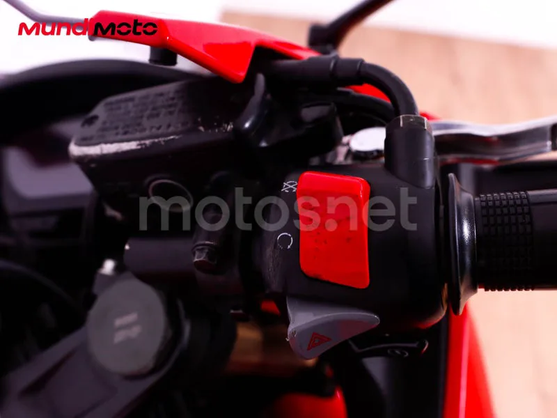 Honda CBR500R - Vista 18