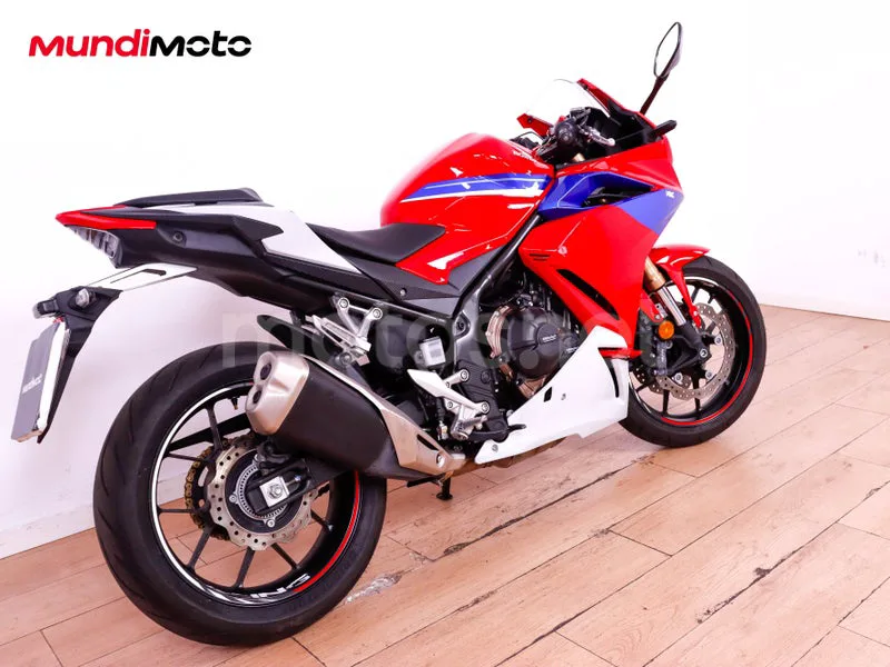 Honda CBR500R - Vista 3