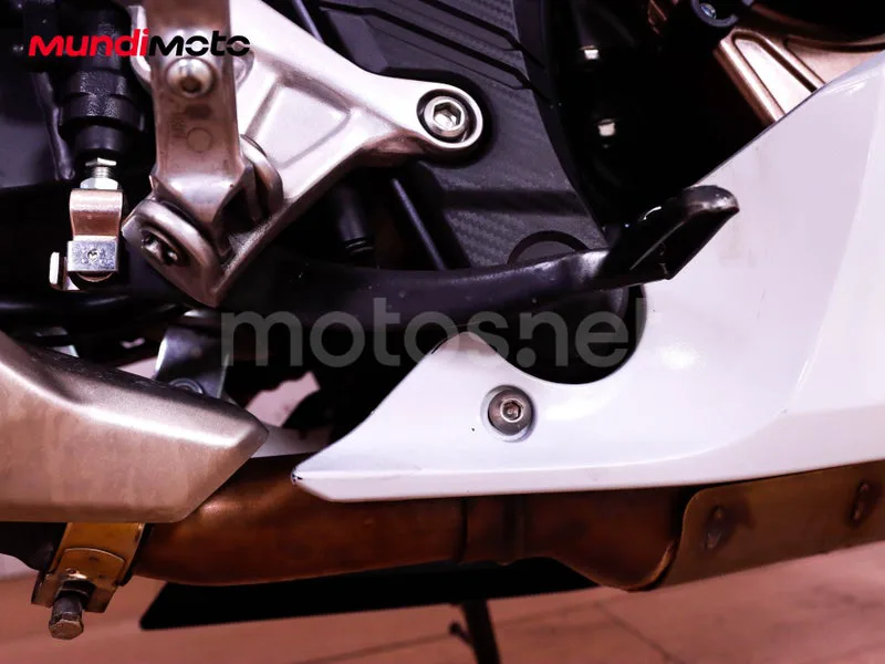 Honda CBR500R - Vista 51