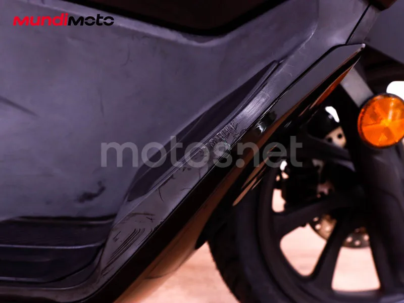Honda PCX125 - Vista 38