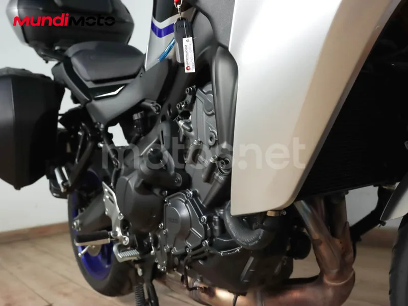 Yamaha Tracer 9 - Vista 17