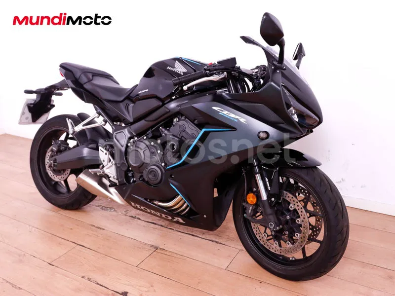 Honda CBR650R 7599 € 2023 Barcelona - 2