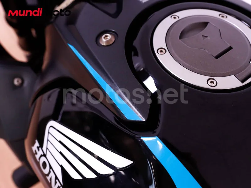 Honda CBR650R - Vista 17