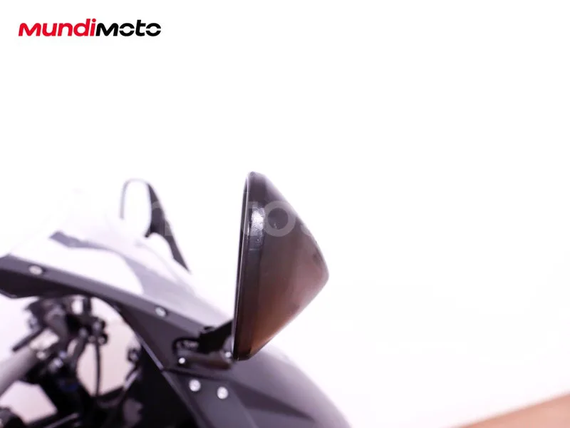 Honda CBR650R - Vista 20