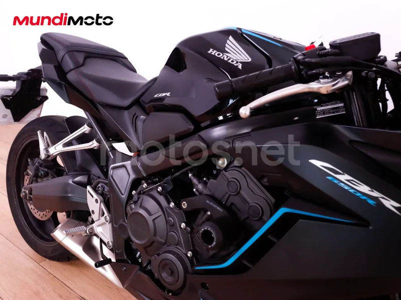 Honda CBR650R - Vista 27
