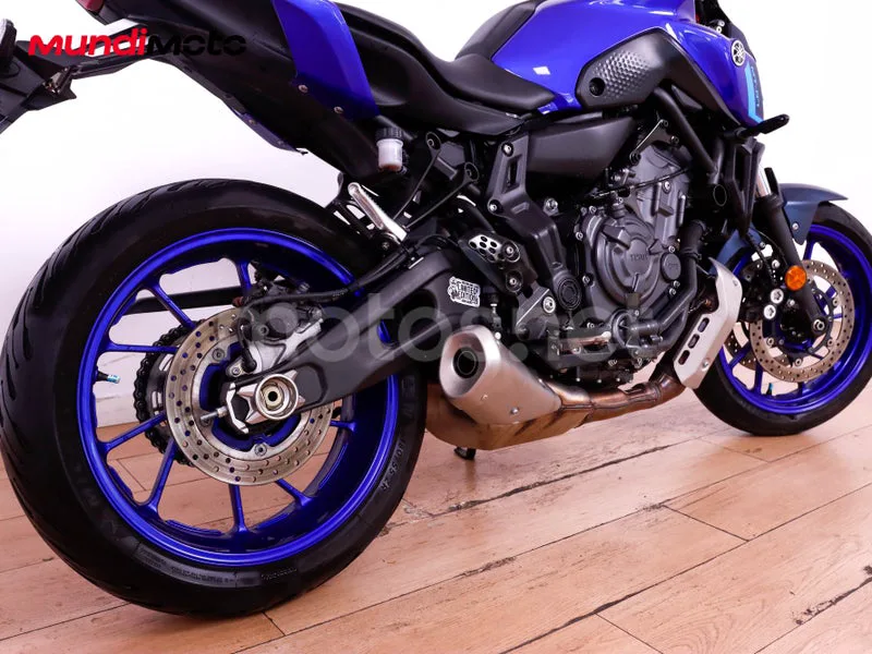 Yamaha MT-07 - Vista 4