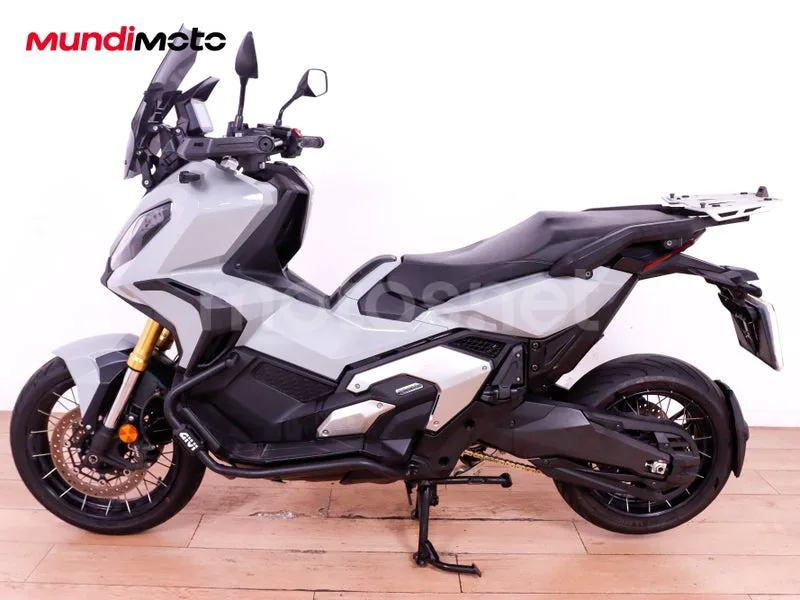 Honda X-ADV - Vista 6