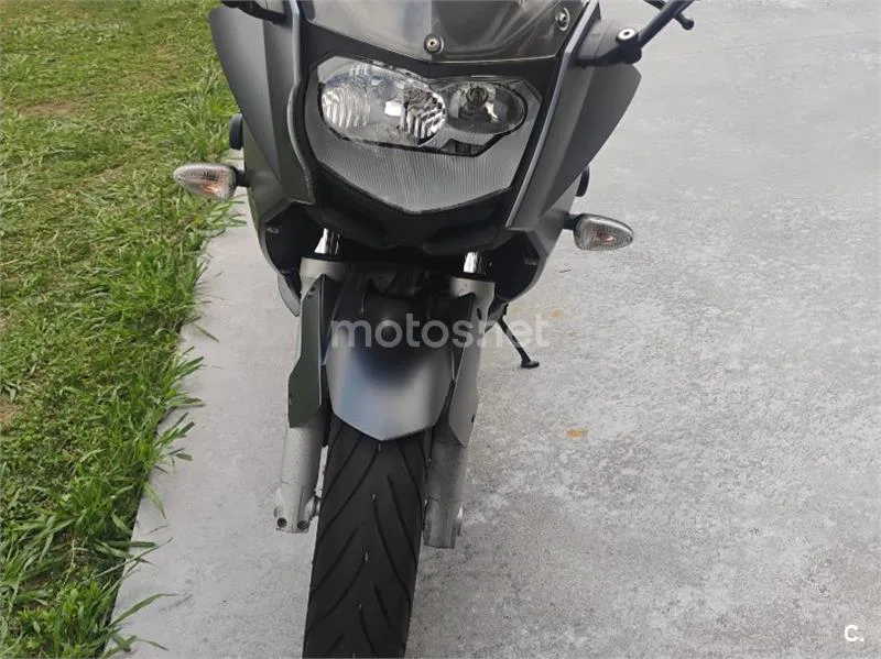 BMW F 800 ST - Vista 6