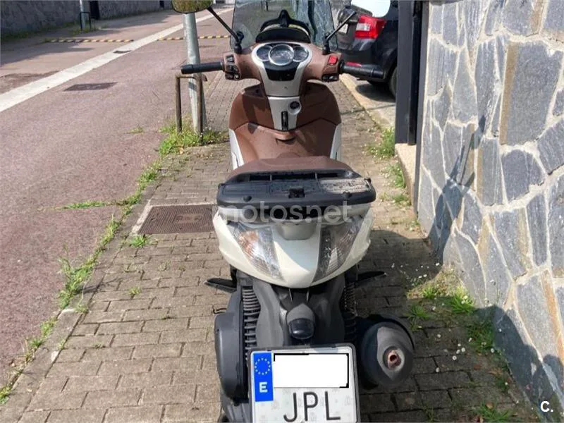 Piaggio Beverly 300 - Vista 4
