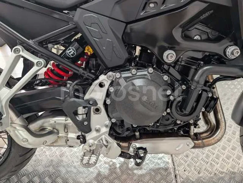 BMW F 900 GS - Vista 20