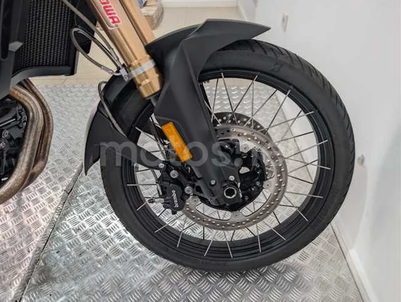 BMW F 900 GS - Vista 23