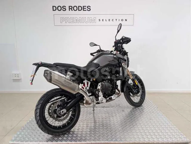 BMW F 900 GS - Vista 7