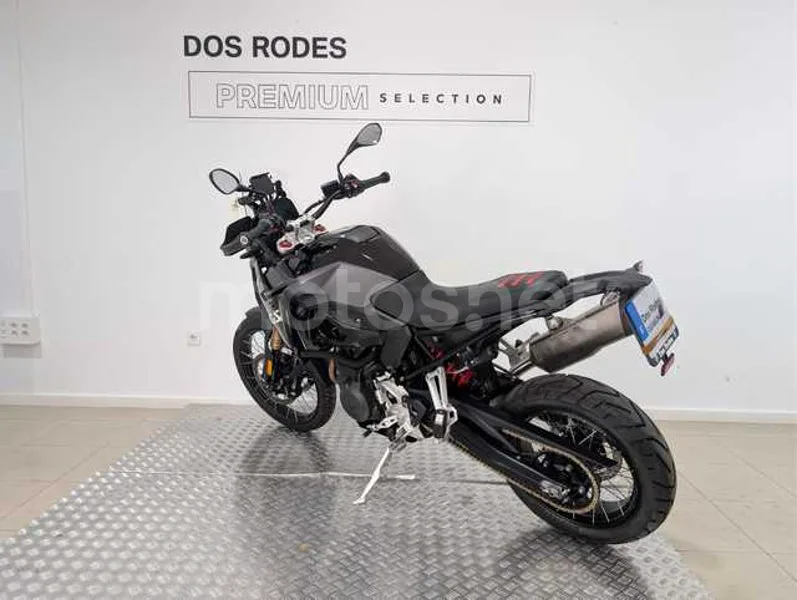 BMW F 900 GS - Vista 9