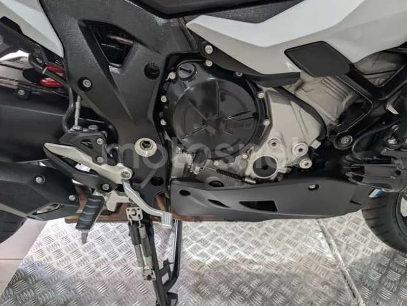 BMW S 1000 XR - Vista 20