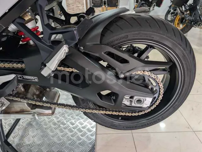 BMW S 1000 XR - Vista 25