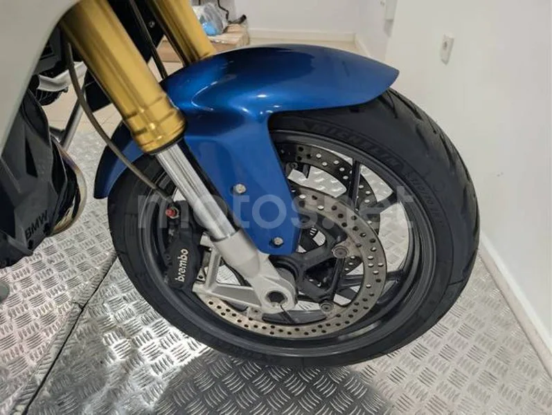 BMW R 1200 RS - Vista 21