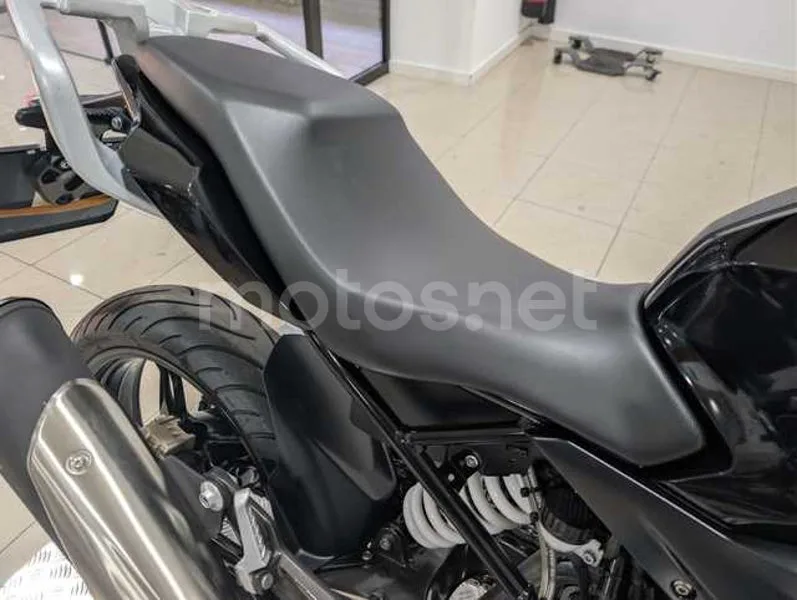 BMW G 310 R - Vista 17