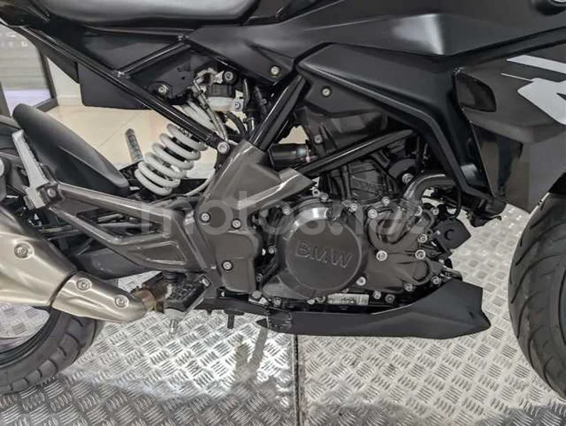 BMW G 310 R - Vista 20
