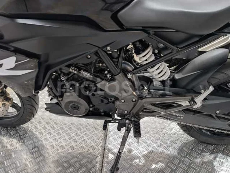 BMW G 310 R - Vista 21