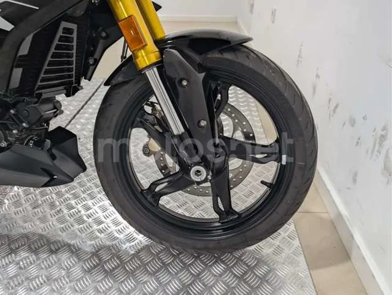 BMW G 310 R - Vista 23