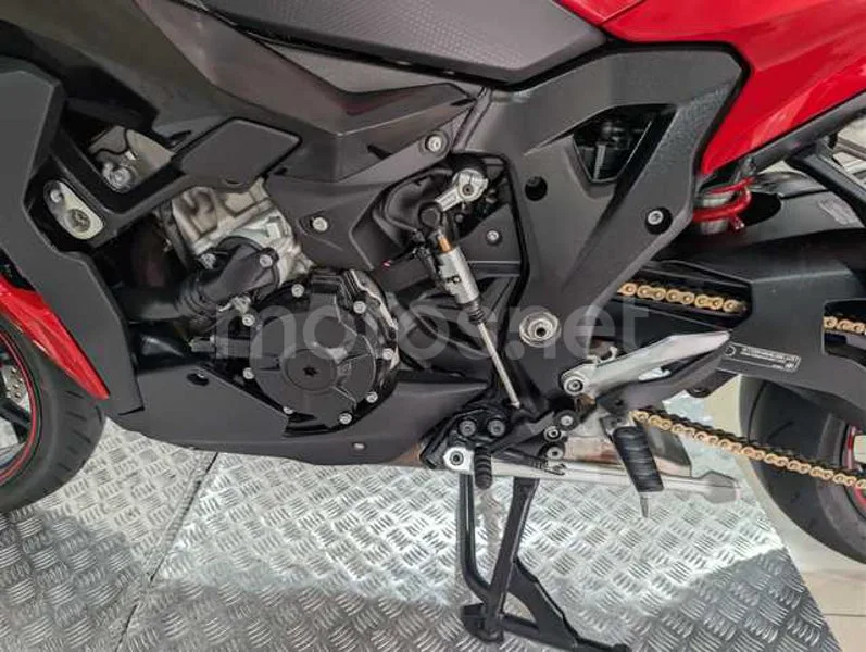 BMW S 1000 XR - Vista 21