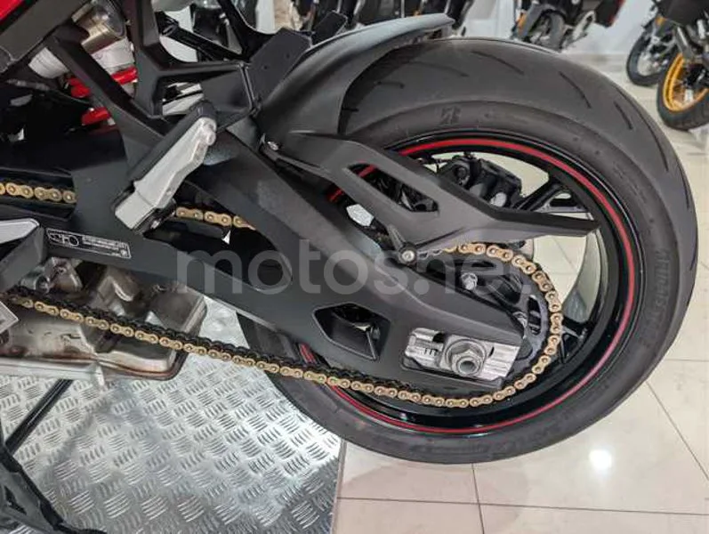 BMW S 1000 XR - Vista 25