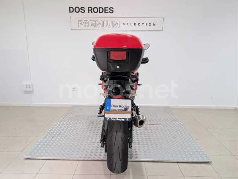 BMW S 1000 XR - Vista 8