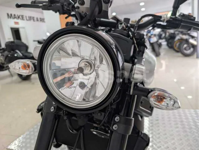 Yamaha XSR700 - Vista 16