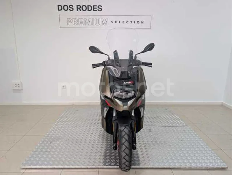 BMW C 400 X - Vista 3