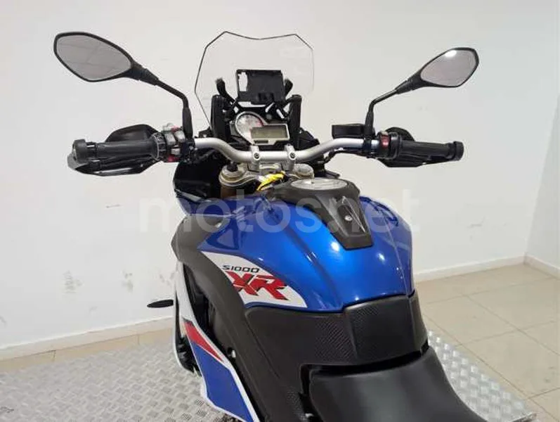 BMW S 1000 XR - Vista 12