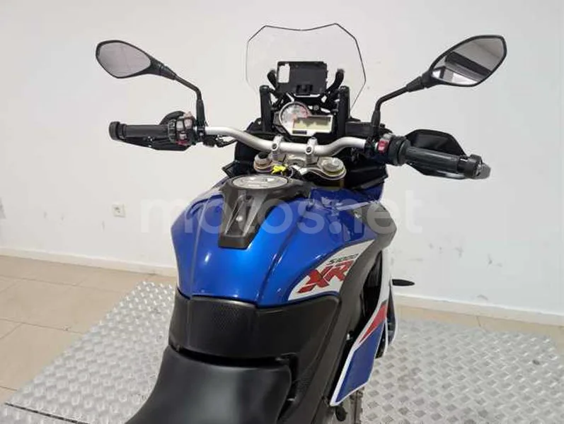 BMW S 1000 XR - Vista 14