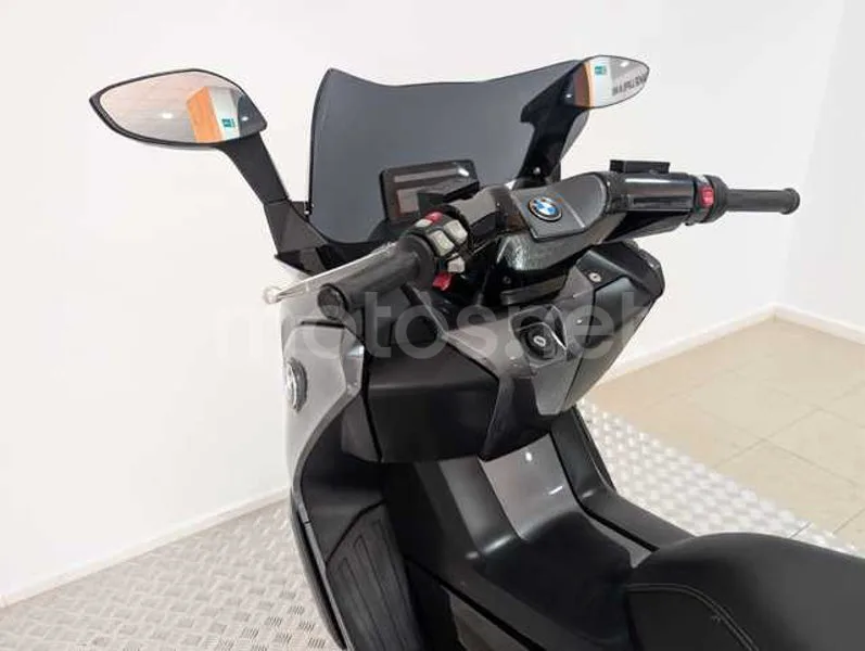 BMW C Evolution - Vista 11
