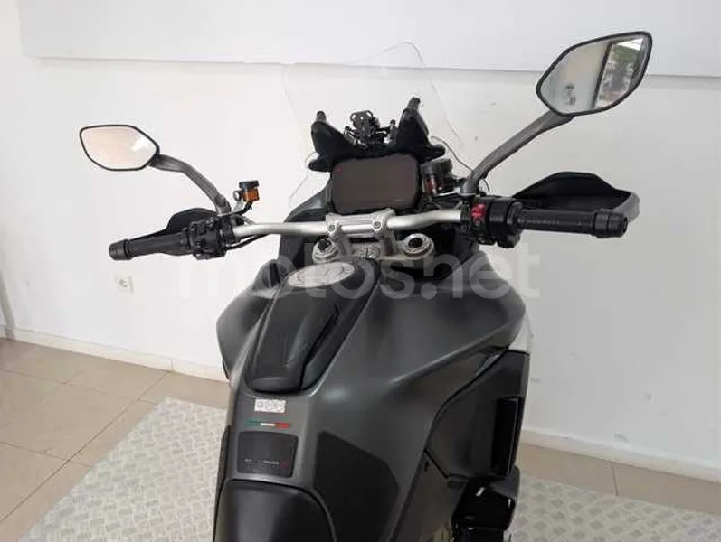 Ducati Multistrada V4 - Vista 14