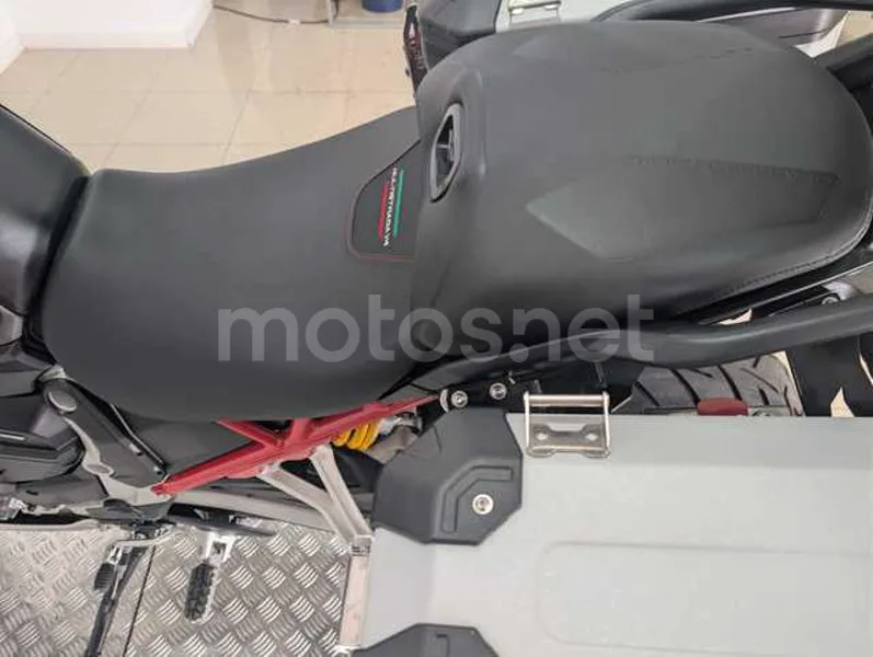 Ducati Multistrada V4 - Vista 17