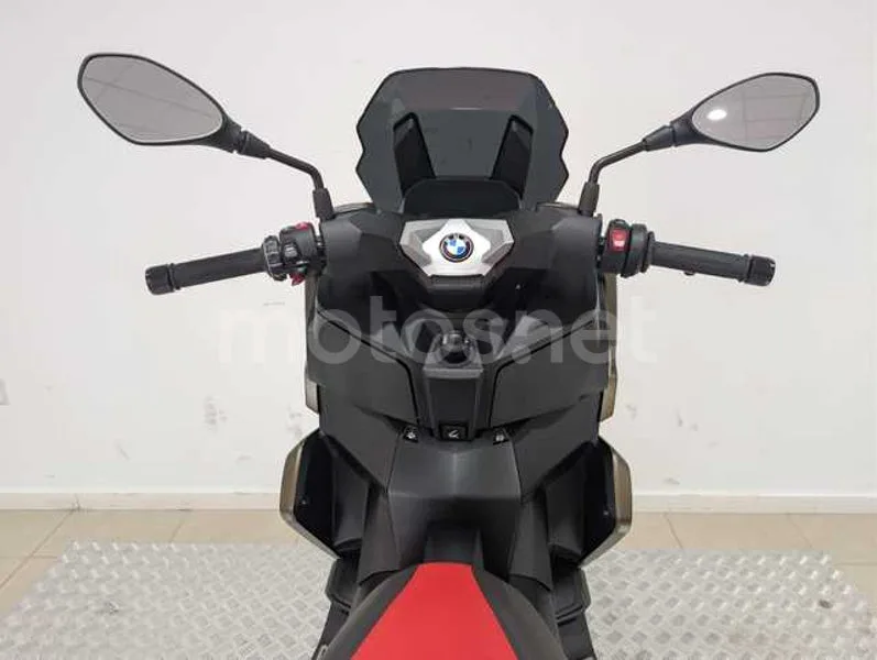 BMW C 400 X - Vista 13