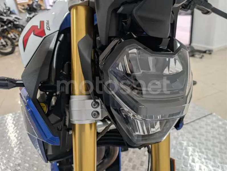 BMW F 900 R - Vista 15