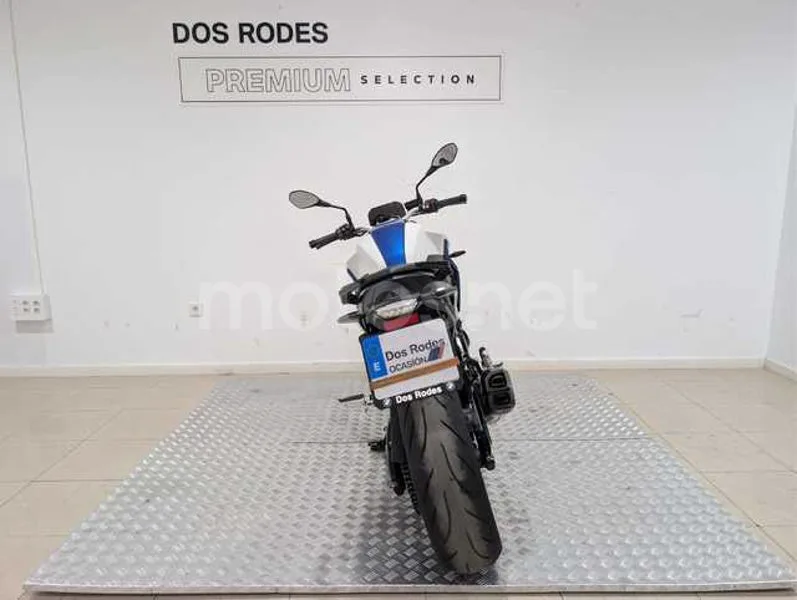 BMW F 900 R - Vista 8