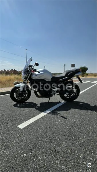 Yamaha FZ6 S2 - Vista 4