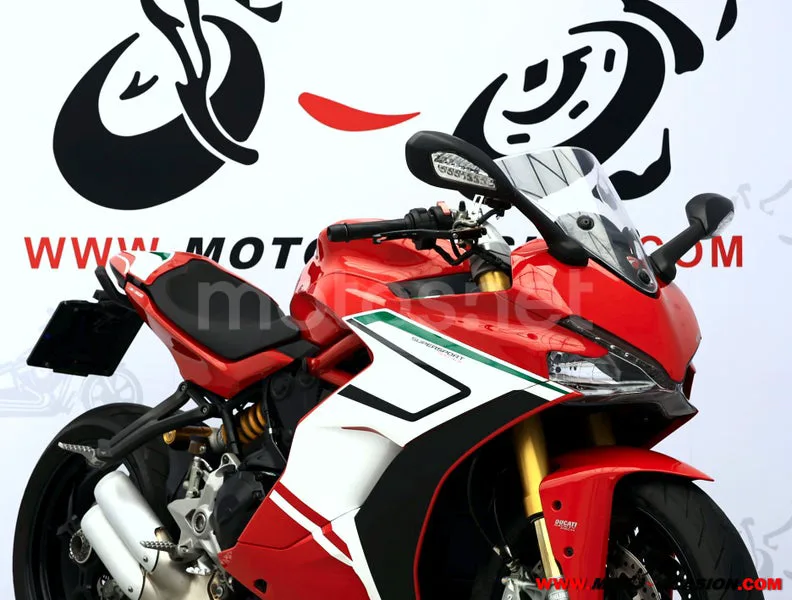Ducati SuperSport - Vista 4