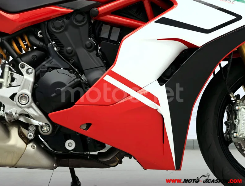 Ducati SuperSport - Vista 5