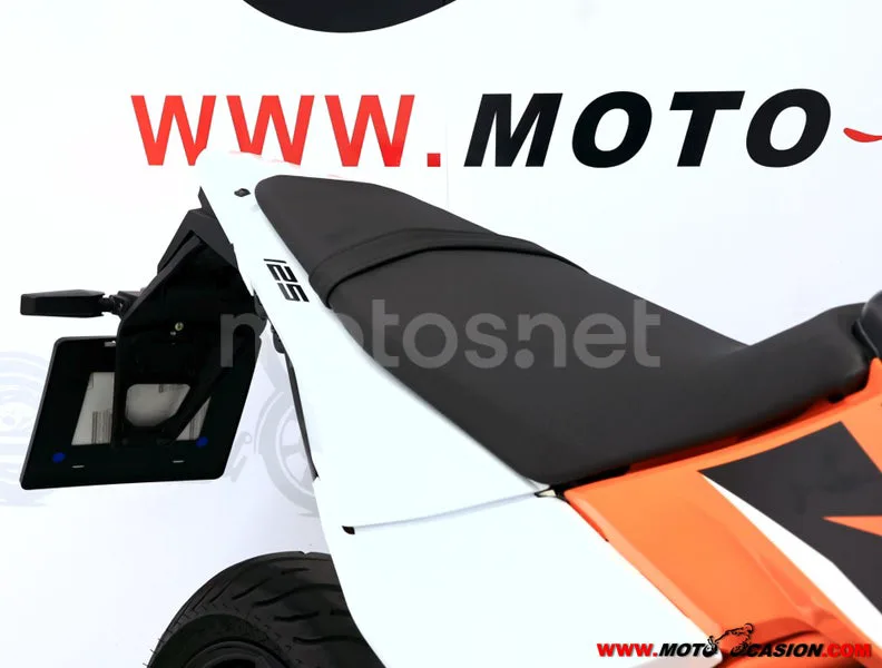 KTM 125 SMC R - Vista 10
