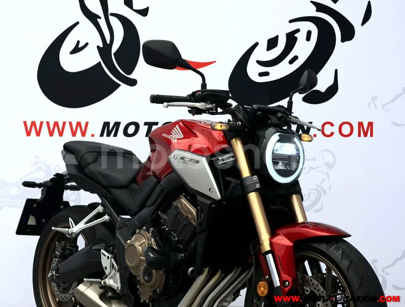 Honda CB650R - Vista 4
