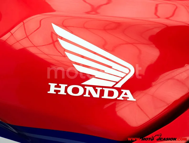 Honda CBR500R - Vista 9