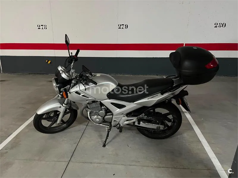 Honda CBF250 1480 € 2008 Zaragoza - 2