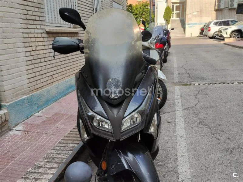 Kymco Grand Dink 125 - Vista 4
